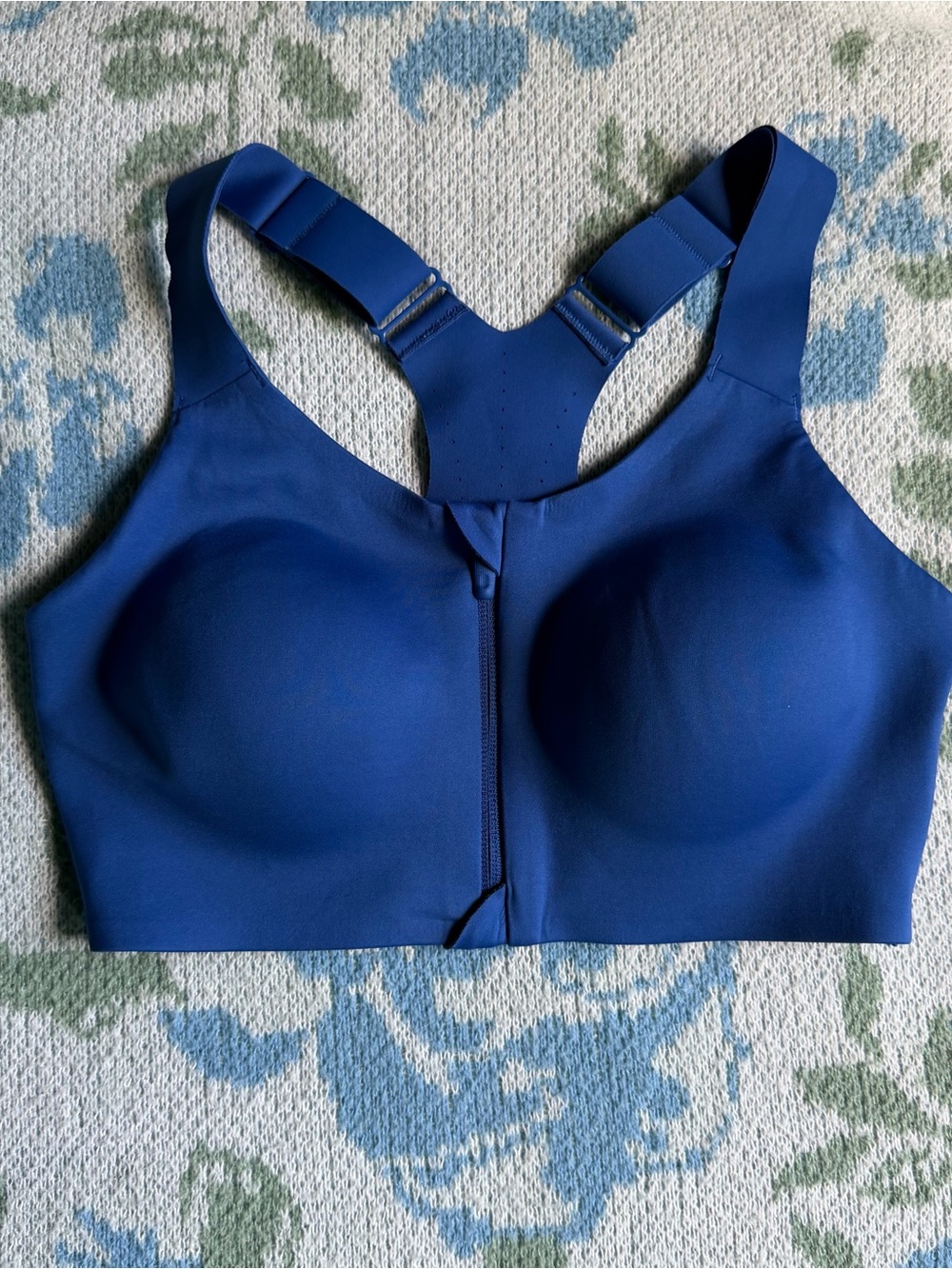 High-Impact Front-Zip Sports Bra in Ultramarine Blue
